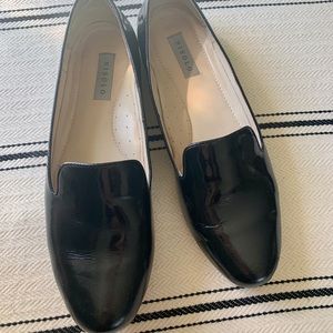 Nisolo black patent leather loafer